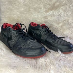 AIR JORDAN 1 RETRO LOW 'BLACK SILVER RED'